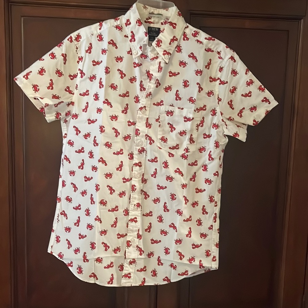 J Crew Men’s Lobster Short Sleeved Shirt. NWT. Size Small.